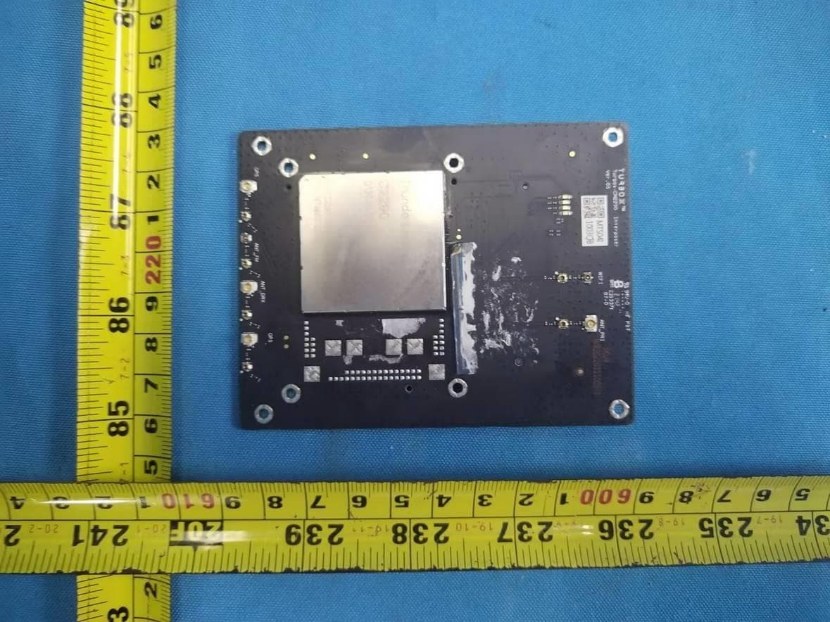 Smart Module - FCC ID 2AOHHTURBOXC2290 - Thundercomm Technology Co., Ltd (2)