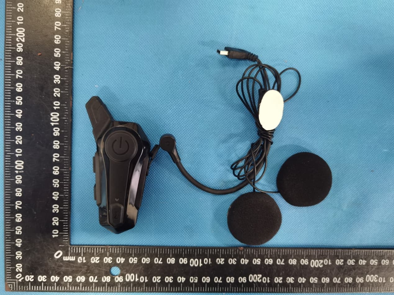 Motorcycle Wireless Earphone - FCC ID 2AOHU-E1 - Shenzhen Weile Electronics Co., Ltd. (2)