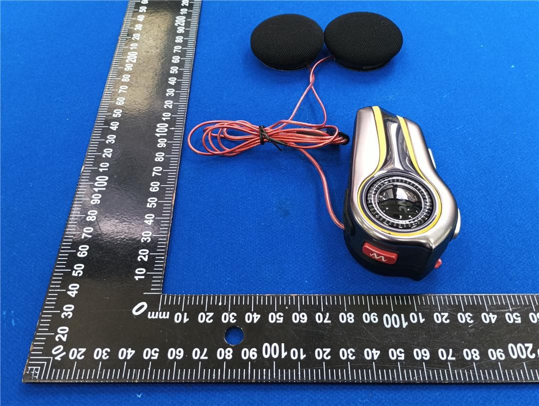 Riding helmet headset - FCC ID 2AOHU-K2PRO - Shenzhen Weile Electronics Co., Ltd. (4)