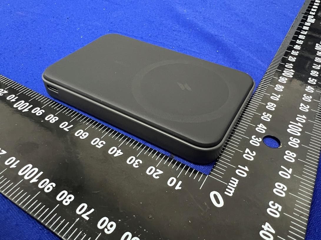 Wireless Charging Battery - FCC ID 2AOKB-A1614 - Anker Innovations Limited (2)