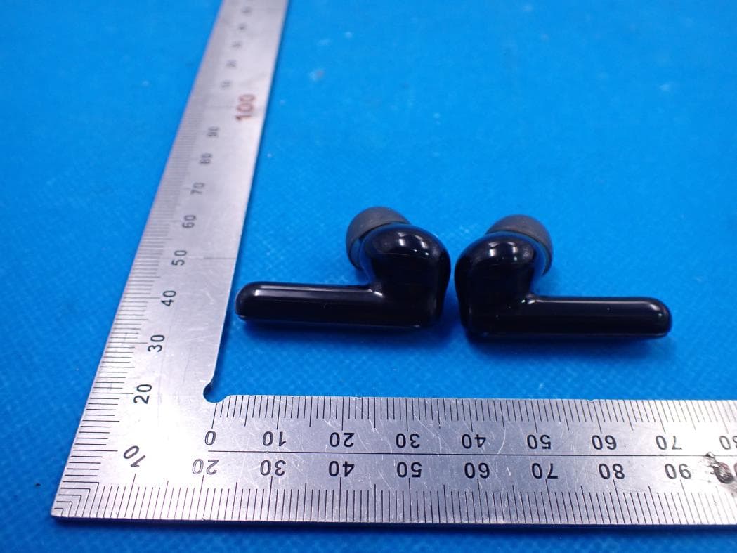 Wireless Headphone - FCC ID 2AOKB-A3933R - Anker Innovations Limited (4)