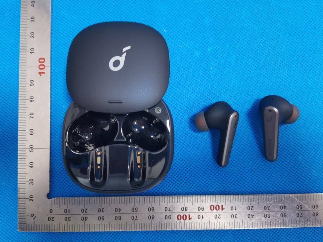 Wireless Headphone - FCC ID 2AOKB-A3951 - Anker Innovations Limited (4)
