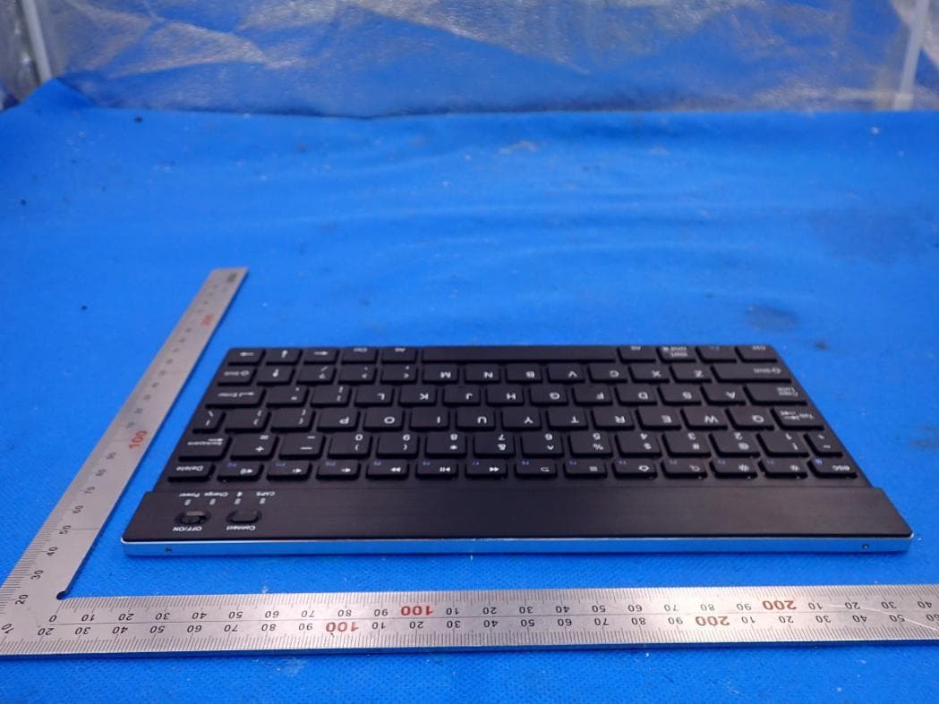 Rechargeable Wireless Keyboard - FCC ID 2AOKB-Y2641 - Anker Innovations Limited (4)