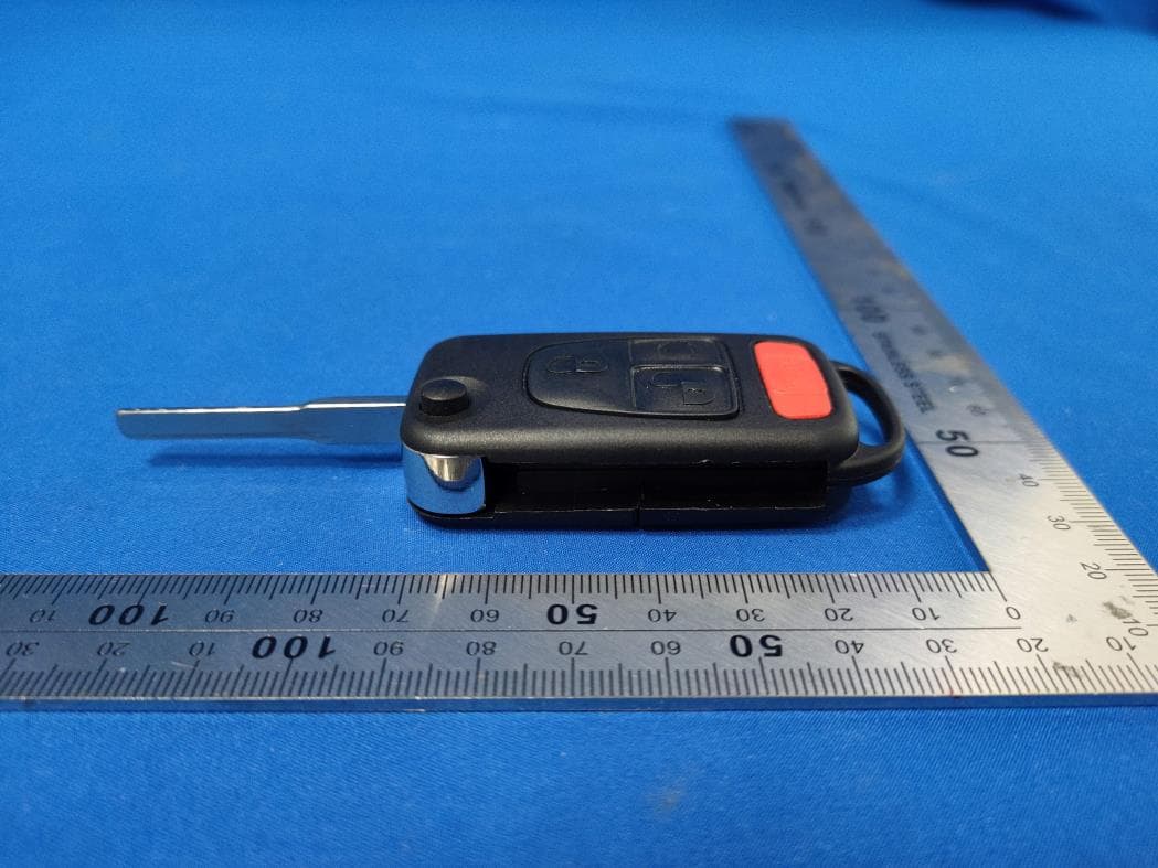 smart key - FCC ID 2AOKM-MB2 - Remote Tech LLC (2)