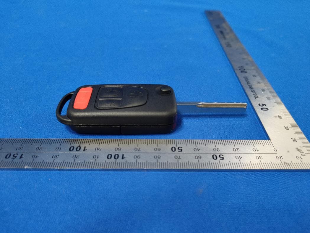 smart key - FCC ID 2AOKM-MB2 - Remote Tech LLC (3)