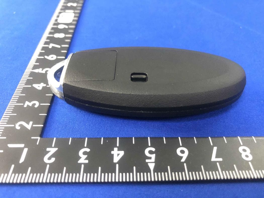 smart key - FCC ID 2AOKM-NI9 - Remote Tech LLC (4)