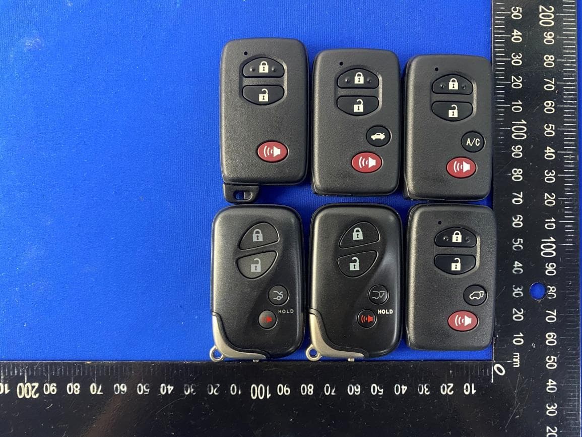 smart key - FCC ID 2AOKM-TY8 - Remote Tech LLC (3)