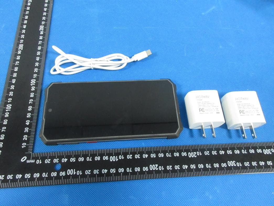 Smartphone - FCC ID 2AOKUCYBER13 - SHENZHEN TUGAO INTELLIGENT CO.,LTD