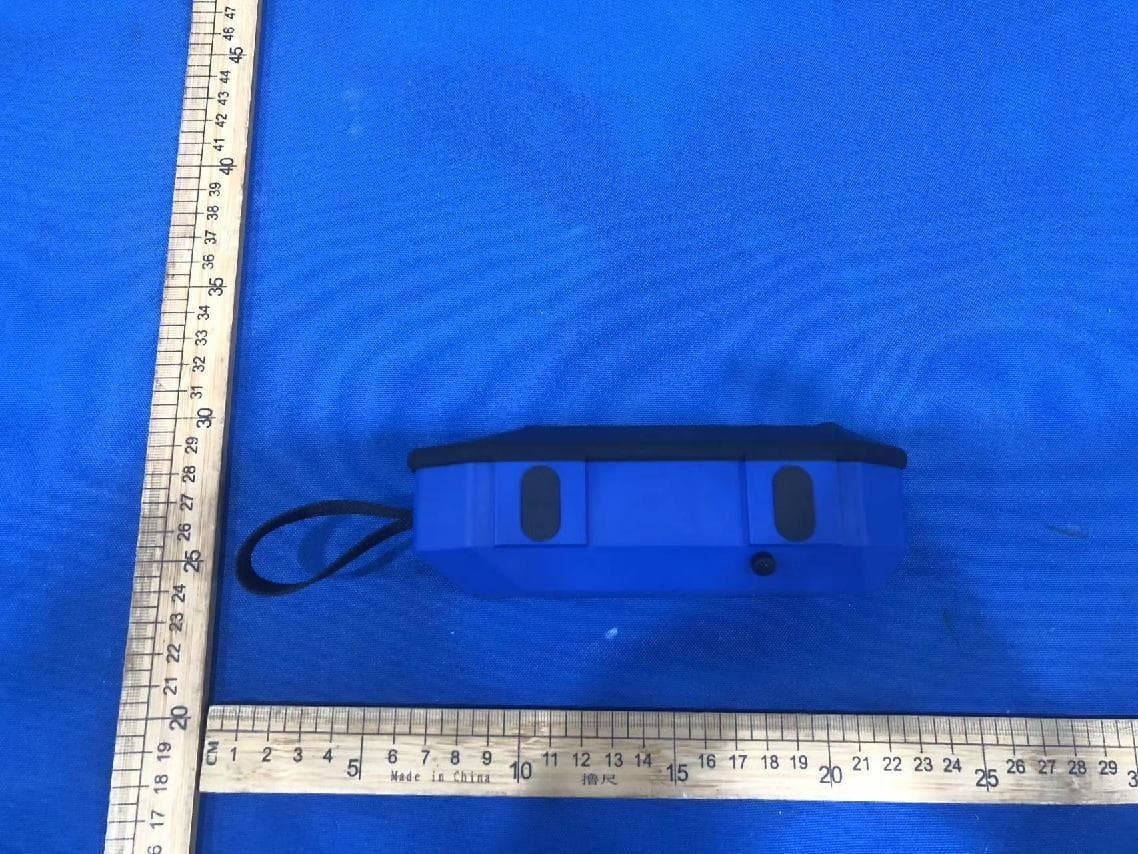 Wireless Speaker - FCC ID 2AOKX-SP280B - Shenzhen Swetz Sound Technology Co., Limited (2)