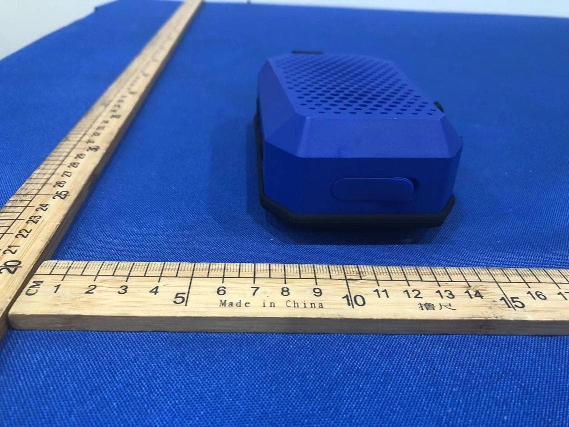 Wireless Speaker - FCC ID 2AOKX-SP280B - Shenzhen Swetz Sound Technology Co., Limited (4)