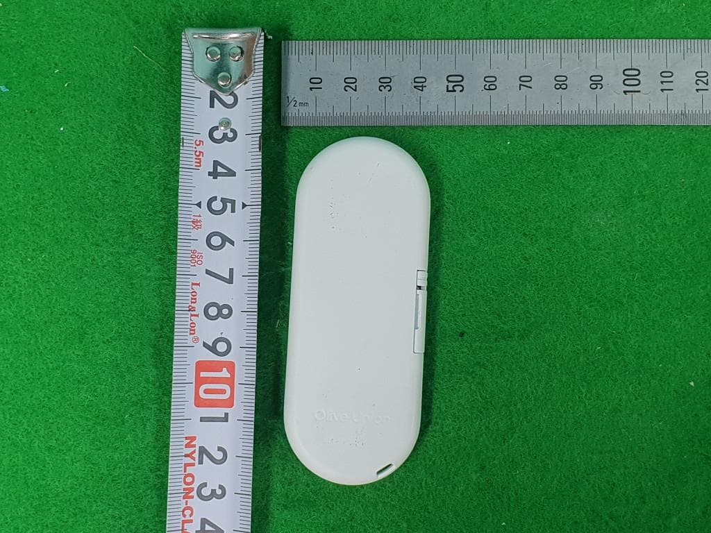 Remote Control - FCC ID 2AOLH-OU1P0202 - Olive Union inc