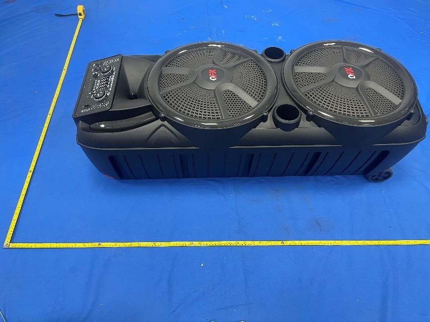 Bluetooth speaker - FCC ID 2AOMX-PBX-1520 - QFX Inc. (3)