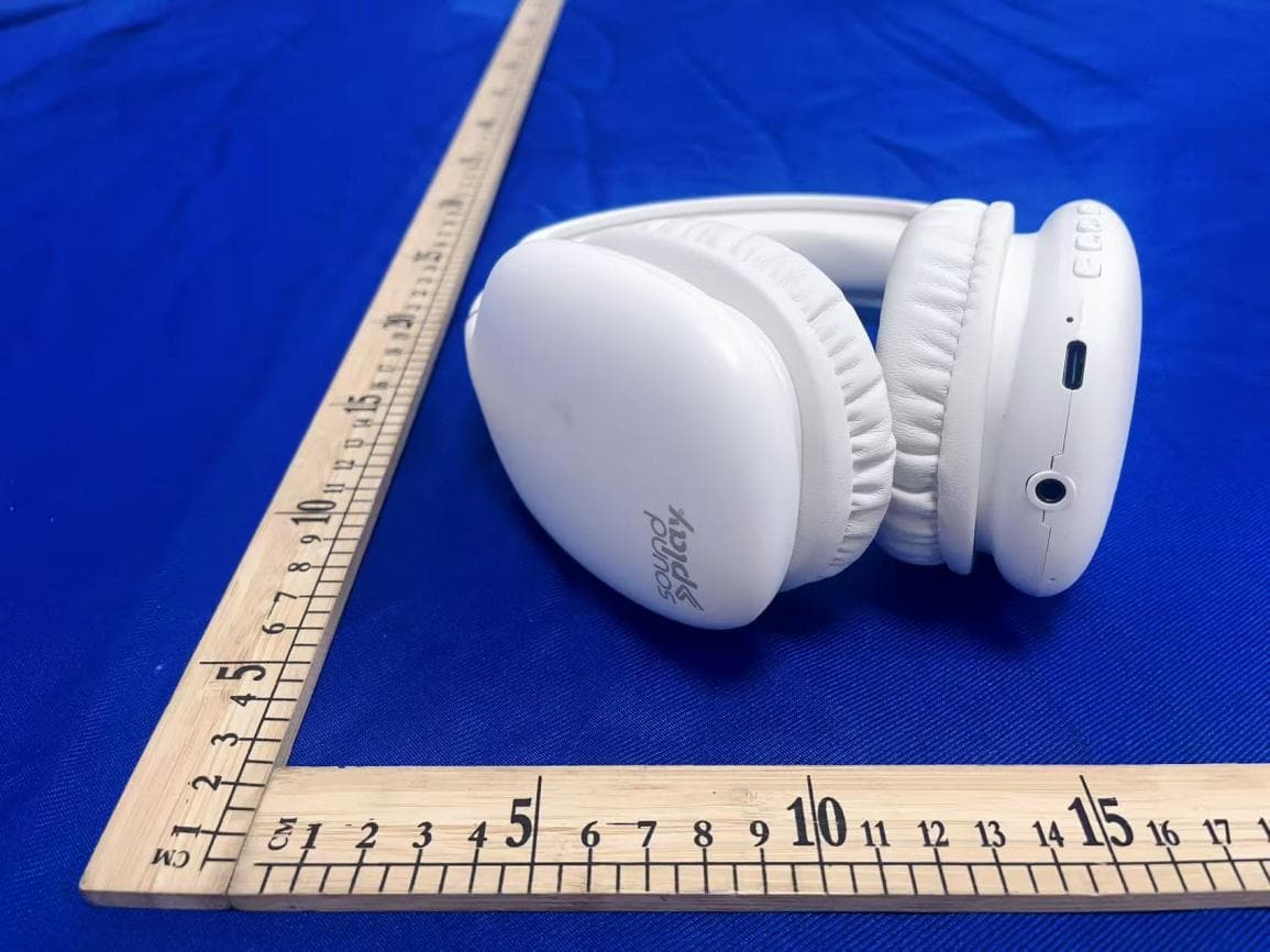 SOUNDPLAY MAXX OVER EAR HEADPHONE ANC - FCC ID 2AON7-30959 - TZUMI Electronics,LLC
