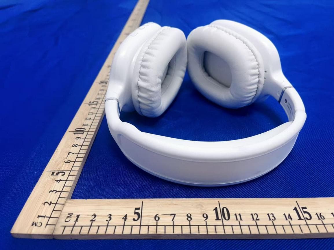 SOUNDPLAY MAXX OVER EAR HEADPHONE ANC - FCC ID 2AON7-30959 - TZUMI Electronics,LLC (4)