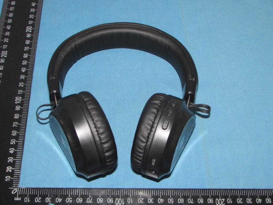 Bluetooth Headphone - FCC ID 2AON7-RH08 - TZUMI Electronics,LLC (2)