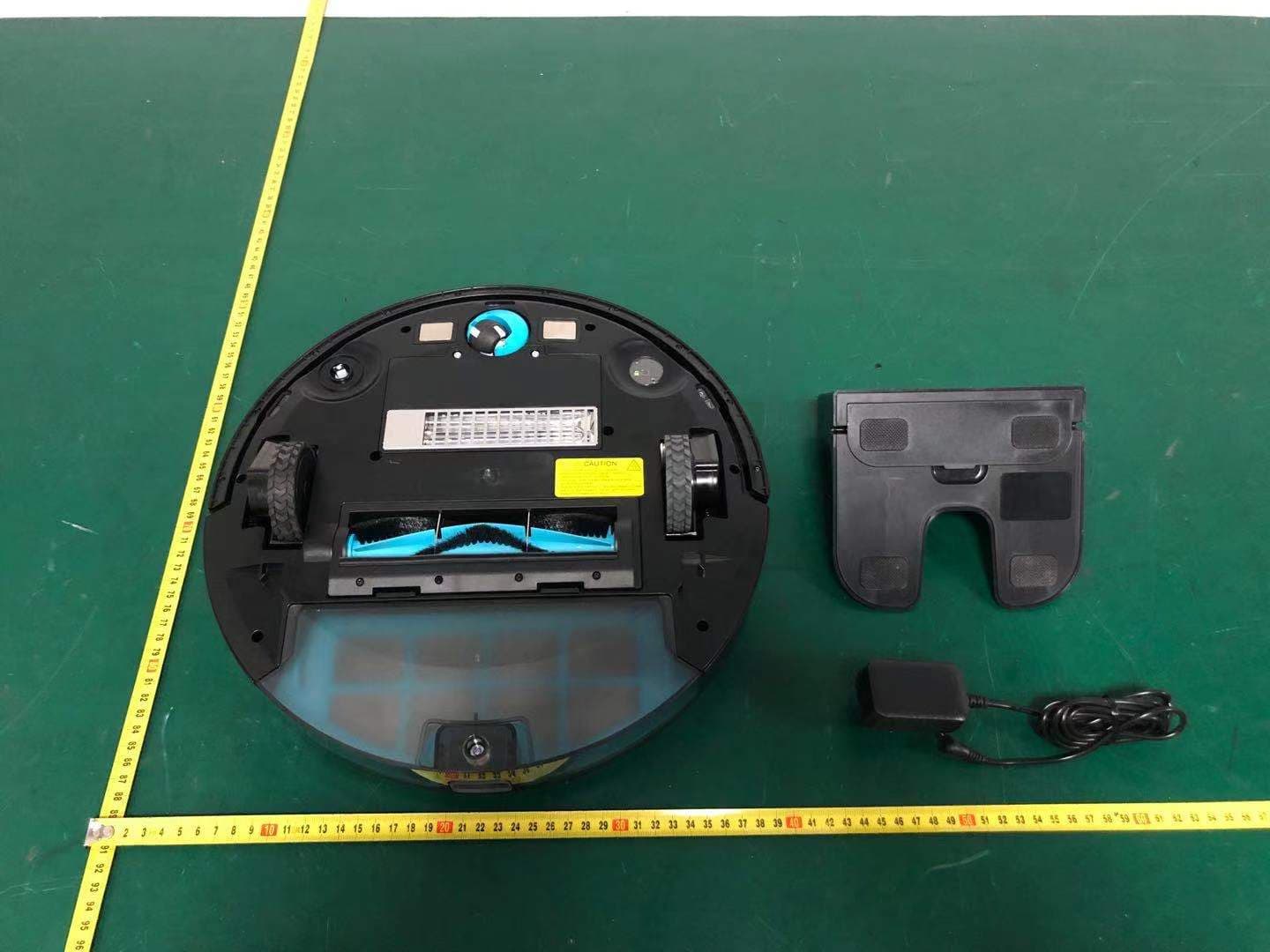 ionvac UltraClean UV sanitizing robo vac (Robotic Vacuum Cleaner) - FCC ID 2AON7-WJ8063TZUMI - TZUMI Electronics,LLC (4)