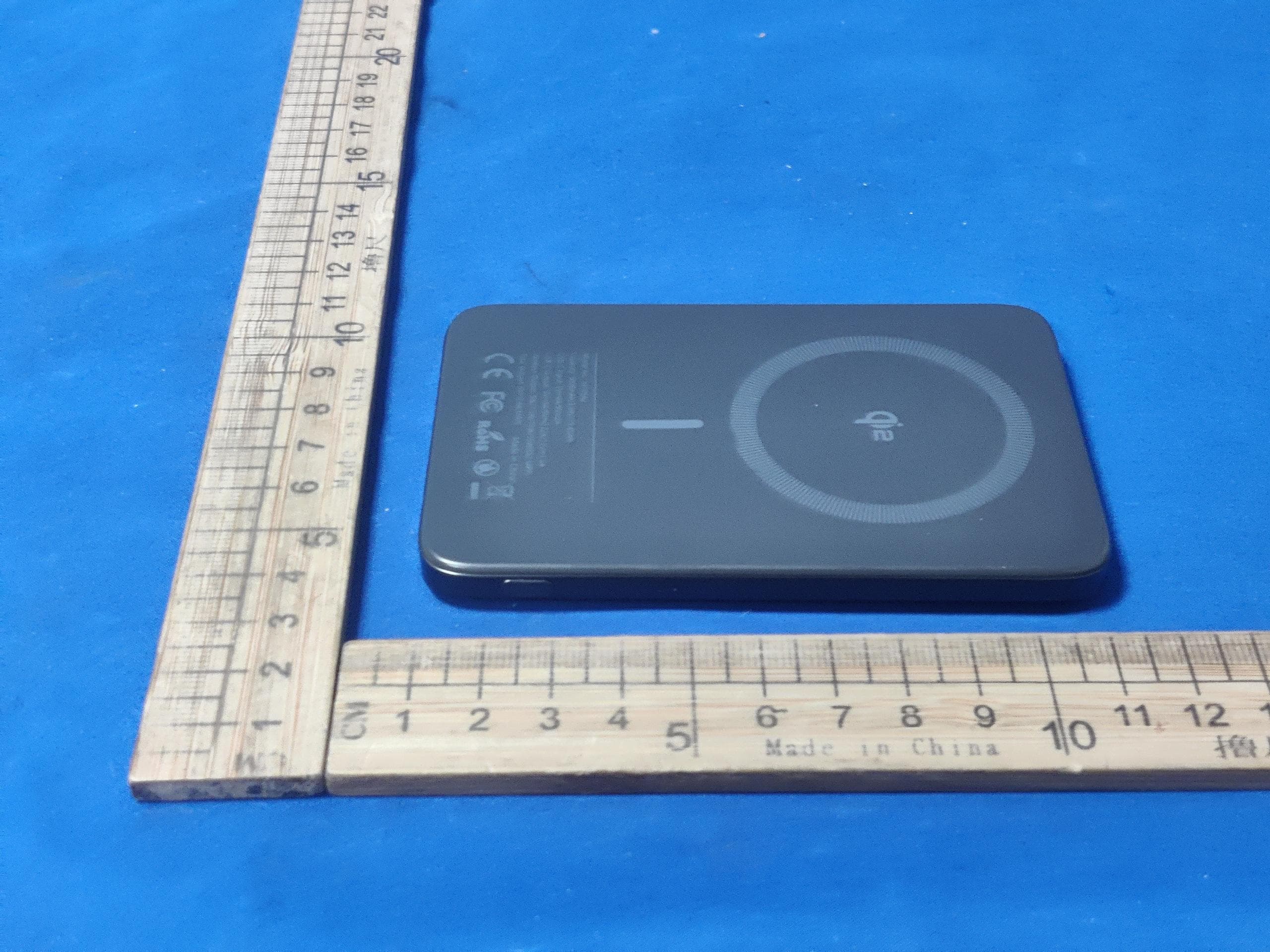 Power Bank - FCC ID 2AONA-MAG105A2 - Shenzhen Pilot Technology Co., Ltd (3)