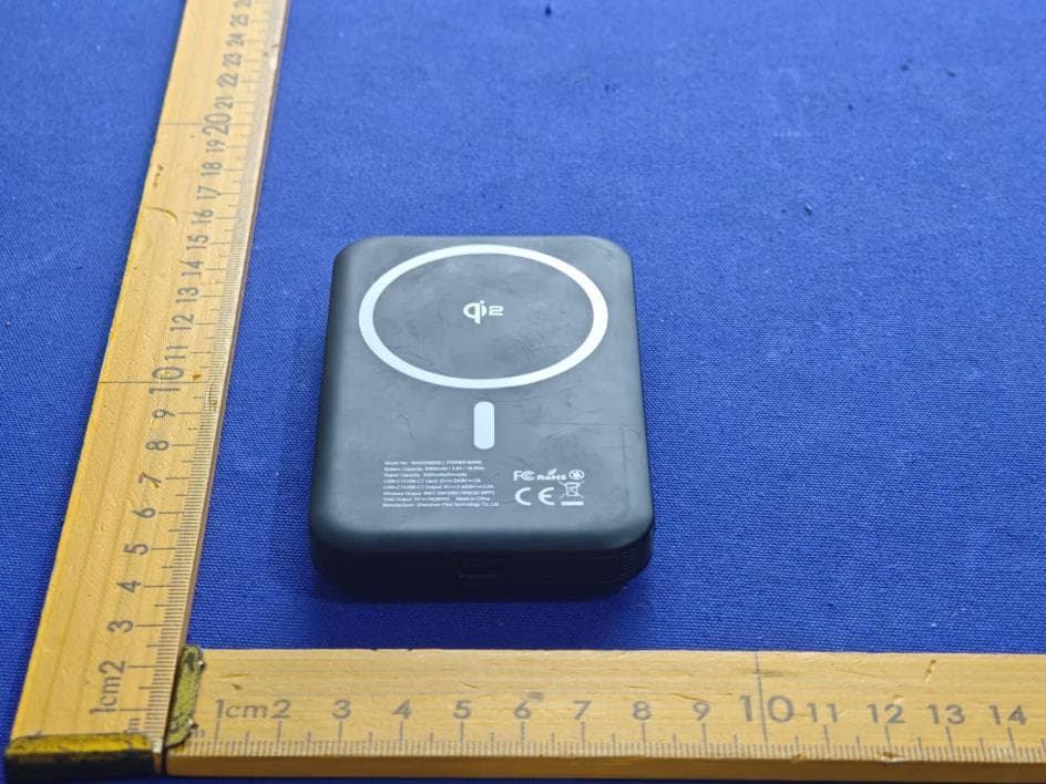 Power Bank - FCC ID 2AONA-MAG20905S - Shenzhen Pilot Technology Co., Ltd (3)