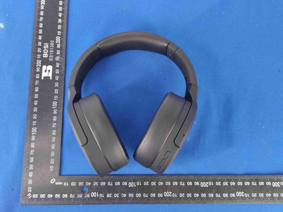 BLUETOOTH OVER EAR HEADPHONE - FCC ID 2AONQ-DPURE16019 - Stage10 GmbH (2)