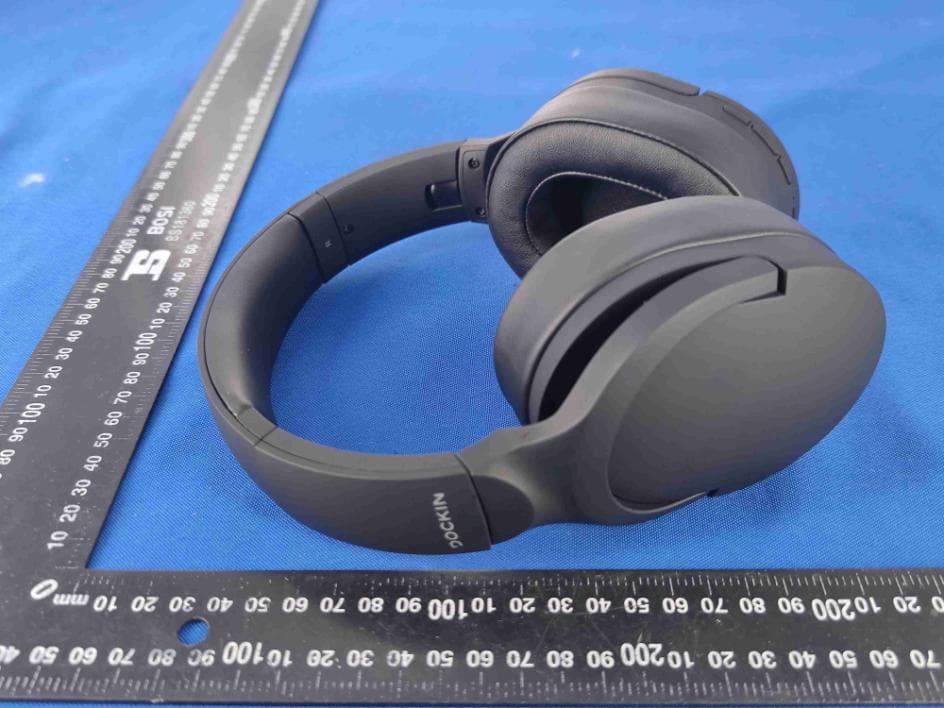 BLUETOOTH OVER EAR HEADPHONE - FCC ID 2AONQ-DPURE16019 - Stage10 GmbH (4)