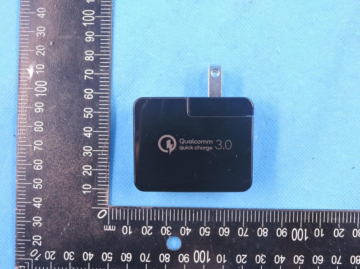 Rugged Smart Phone - FCC ID 2AOPD-UT12P - Shenzhen UniStrong Science & Technology Co.,Ltd. (3)
