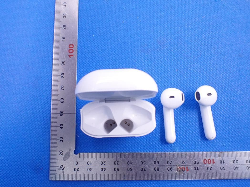 Wireless Earphones - FCC ID 2AOQKI12 - Shenzhen shengxingwang Precision Technology Co., Ltd. (2)