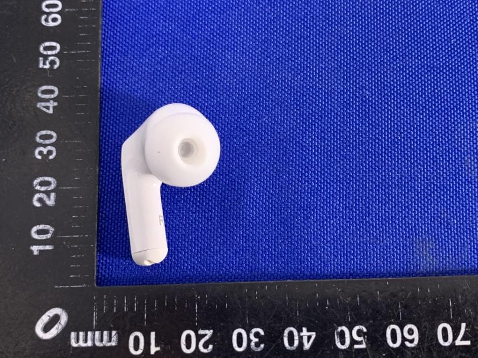 True wireless earbuds - FCC ID 2AOQKTWS-A3 - Shenzhen shengxingwang Precision Technology Co., Ltd. (5)