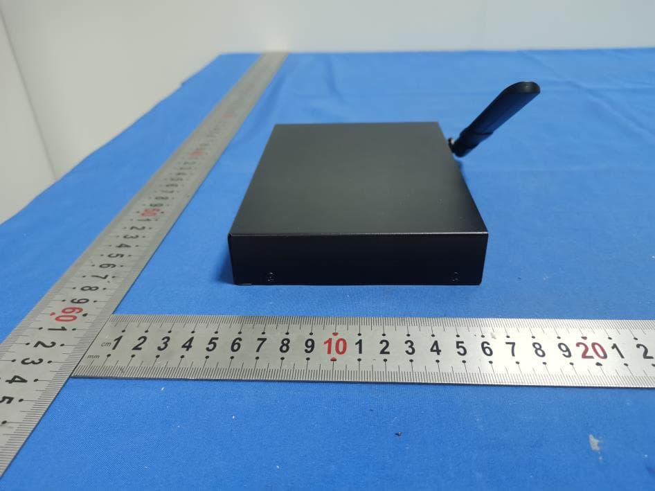 Digital Signage Player - FCC ID 2AOQN-YM08 - Shenzhen Lunzn Technology CO., Ltd. (5)