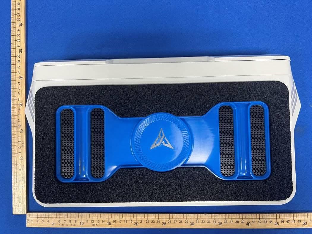 Flydigi Supercharged Gaming Laptop Coolers BS1 - FCC ID 2AORE-BS1 - Shanghai Flydigi Electronics Technology Co., Ltd.