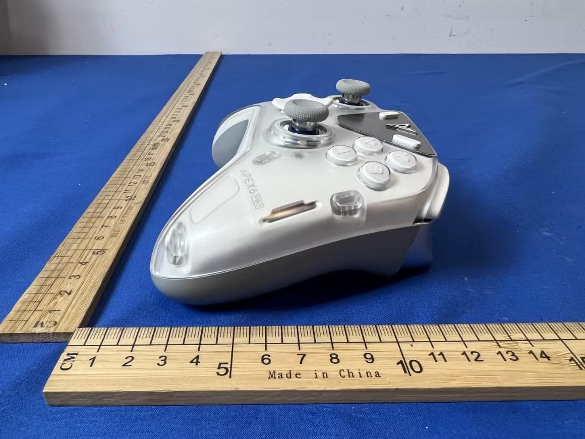 Flydigi Apex6 Pro Haptics Elite Controller - FCC ID 2AORE-K6P - Shanghai Flydigi Electronics Technology Co., Ltd. (4)