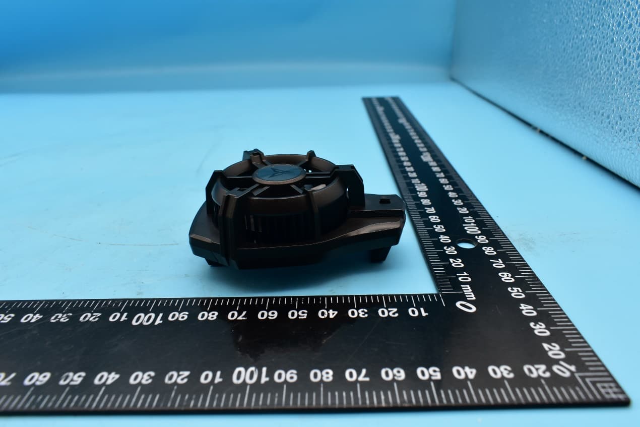 Wasp Wing 2 pro with Bluetooth - FCC ID 2AOREFLYDIGIB3 - Shanghai Flydigi Electronics Technology Co., Ltd. (4)