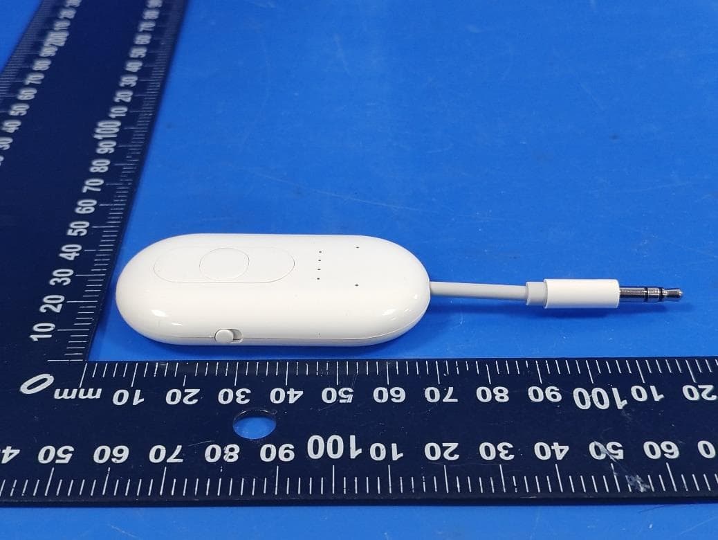 Bluetooth audio transceiver - FCC ID 2AOSJ-AUDIOFLY - Smlpretty Technology Co., Ltd (2)