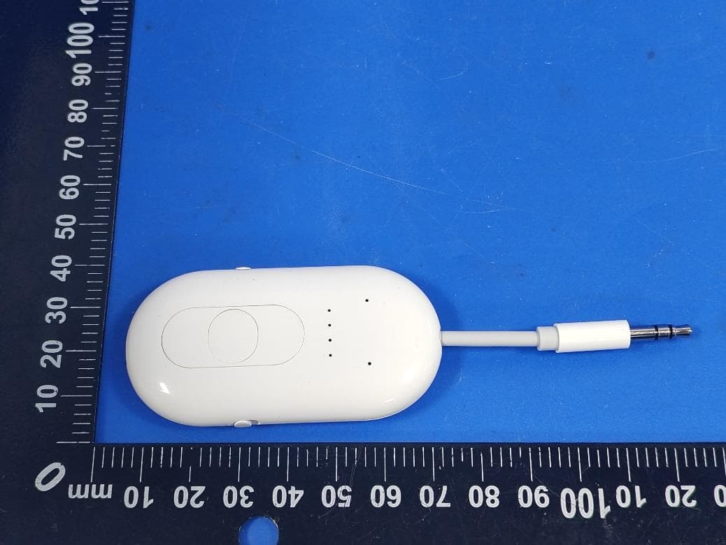 Bluetooth audio transceiver - FCC ID 2AOSJ-AUDIOFLY - Smlpretty Technology Co., Ltd (3)