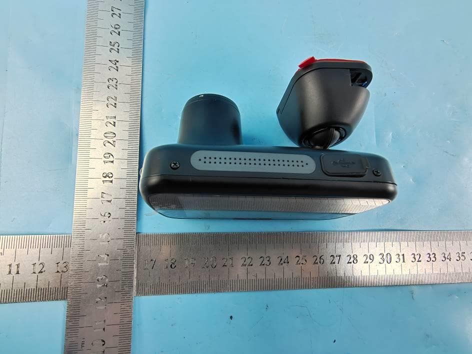 Dash Cam - FCC ID 2AOT9-NBDVR522GW-B - Portable Multimedia Limited (2)