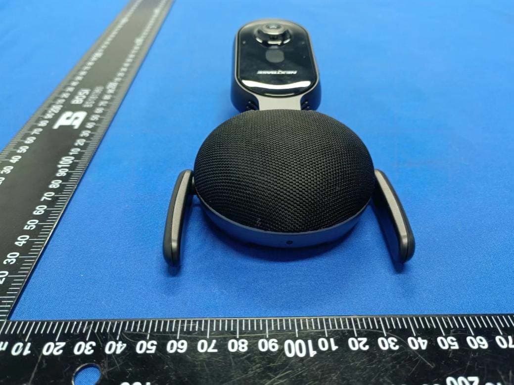 DashCam - FCC ID 2AOT9-NBIQ1KUS - Portable Multimedia Limited (2)