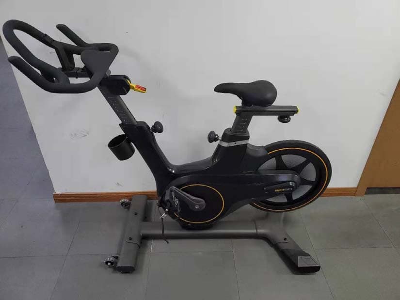 Upright Bike - FCC ID 2AOTTICR50 - JOHNSON INDUSTRIES (SHANGHAI) CO., LTD.