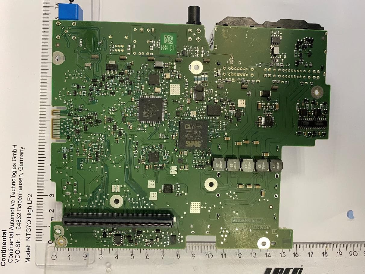 Automotive head unit to be installed in cars with the following features FM, AM, DAB, USB, Bluetooth, WLAN and GNSS - FCC ID 2AOUZNTG7QHIGLF2 - Continental Automotive Technologies GmbH