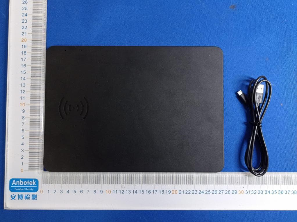 Mouse Pad with Wireless Charger - FCC ID 2AOV6-CM002 - Shenzhen Minsuo Industrial Co.,Ltd (3)