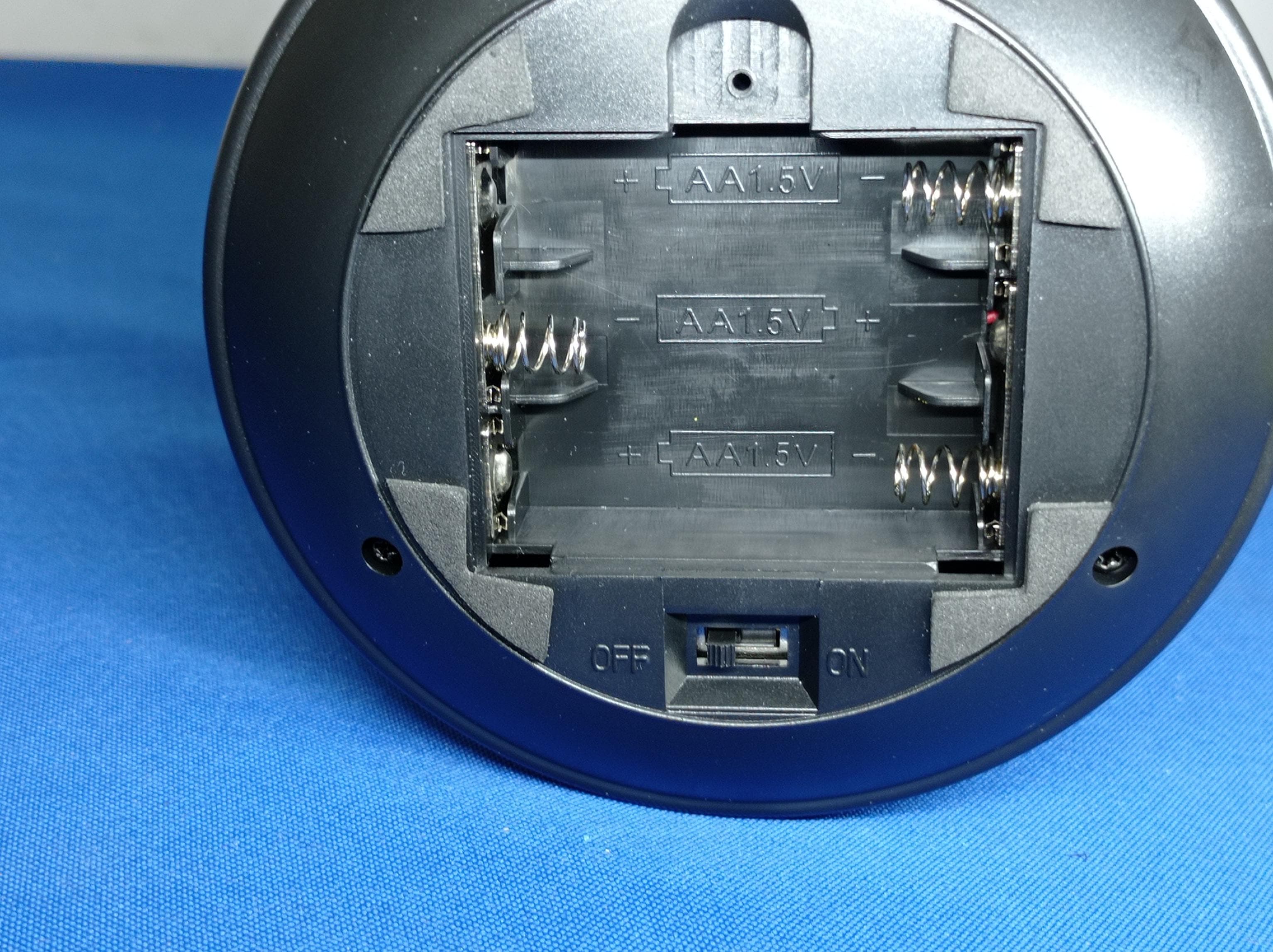 Lantern Bluetooth Speaker - FCC ID 2AOV6SP-228 - Shenzhen Minsuo Industrial Co.,Ltd