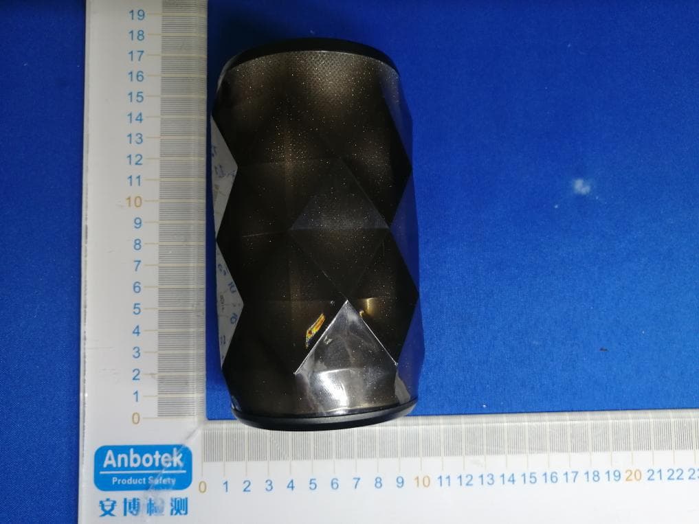 Bluetooth Diamond Speaker - Color Changing - FCC ID 2AOV6SP-681 - Shenzhen Minsuo Industrial Co.,Ltd (5)