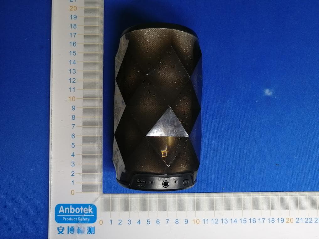 Bluetooth Diamond Speaker - Color Changing - FCC ID 2AOV6SP-681 - Shenzhen Minsuo Industrial Co.,Ltd (2)