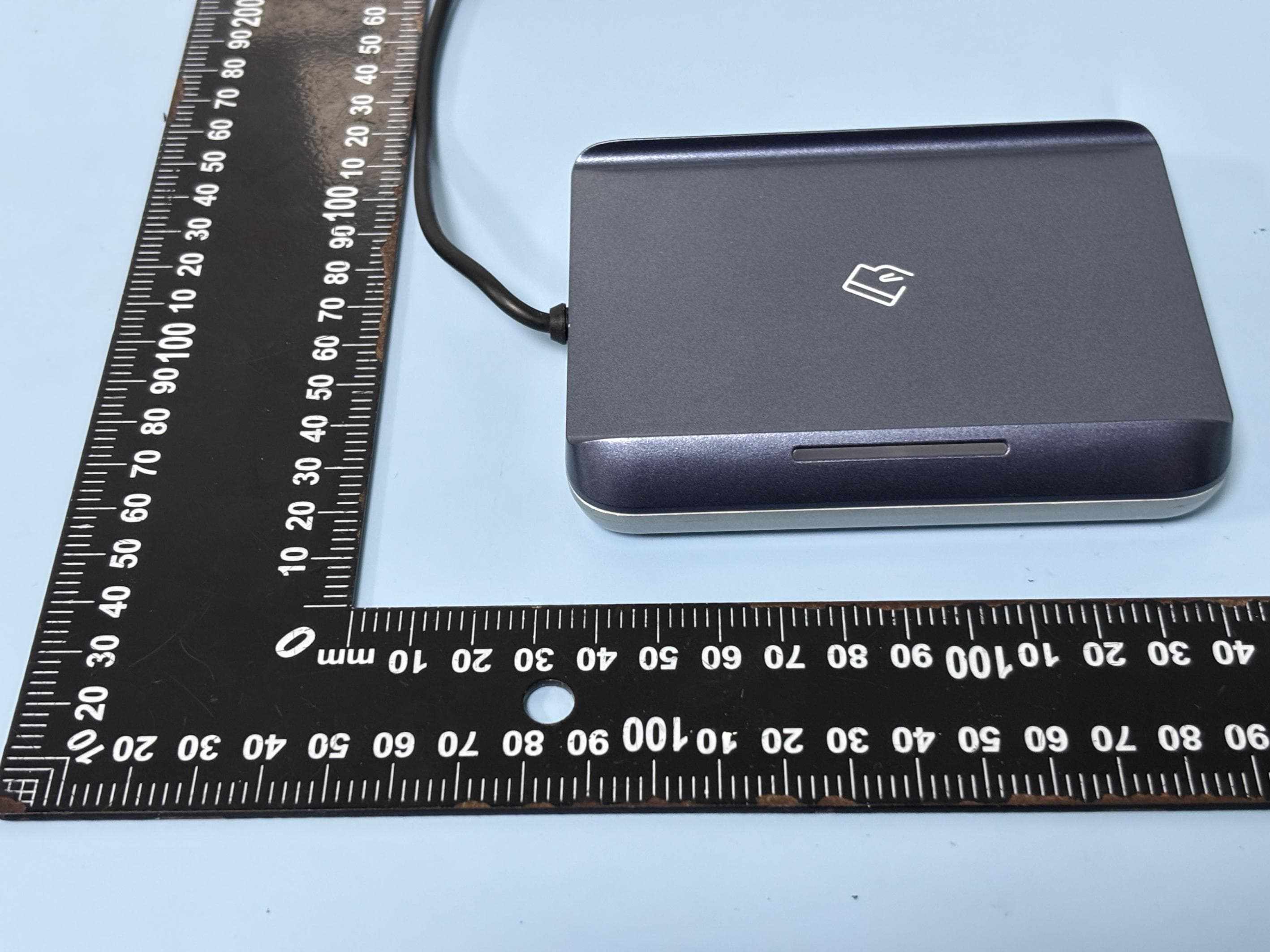 Card Reader/Encoder (E5) - FCC ID 2AOVG-E5 - Hangzhou Sciener Smart Technology Co., Ltd.