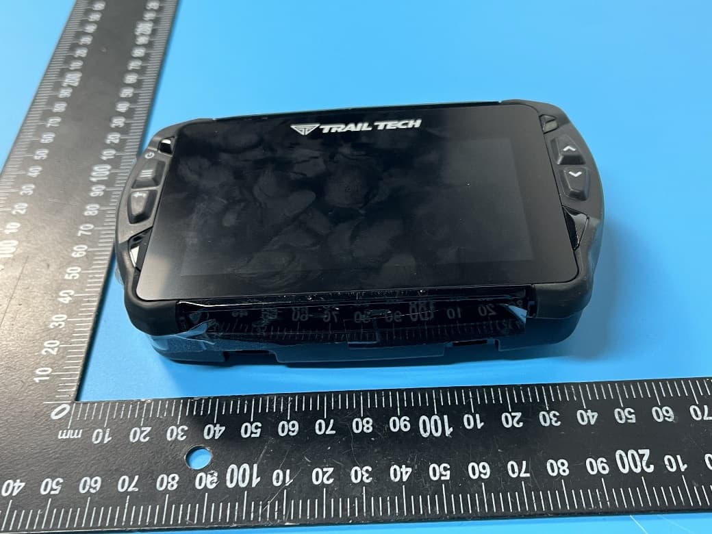 Voyager Pro4 - FCC ID 2AOW7-9205VPRO - Polaris Industries Inc. (2)