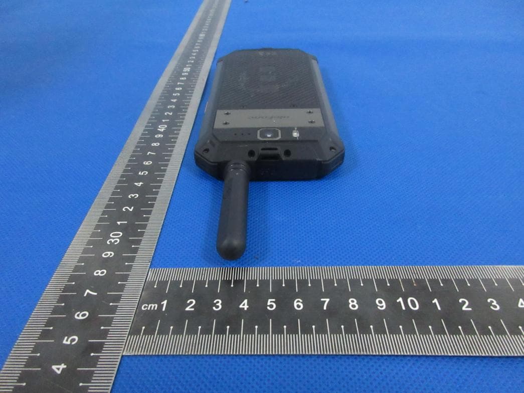 Mobile Phone - FCC ID 2AOWK-3060 - Shenzhen Gotron Electronic CO.,LTD. (5)
