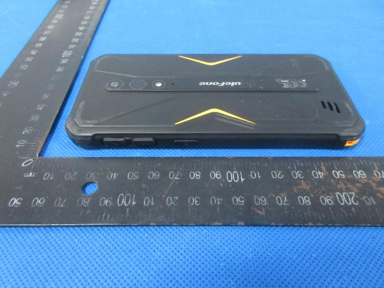 Mobile Phone - FCC ID 2AOWK-3112 - Shenzhen Gotron Electronic CO.,LTD. (5)