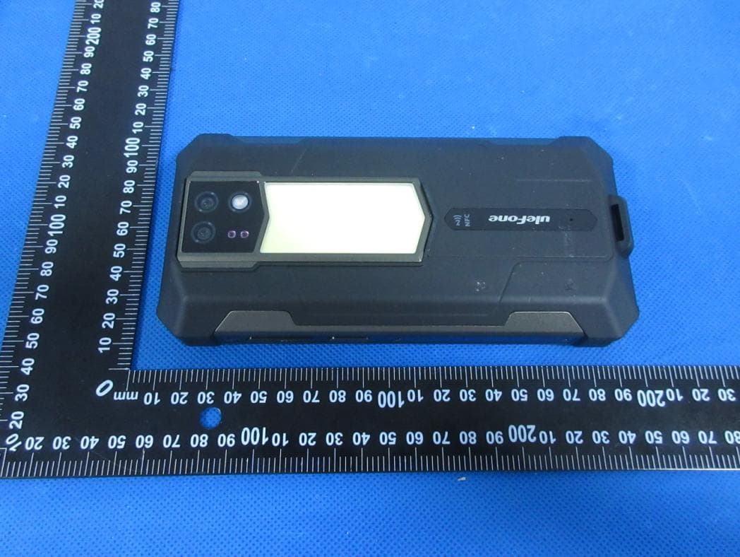 Mobile Phone - FCC ID 2AOWK-3116 - Shenzhen Gotron Electronic CO.,LTD. (2)