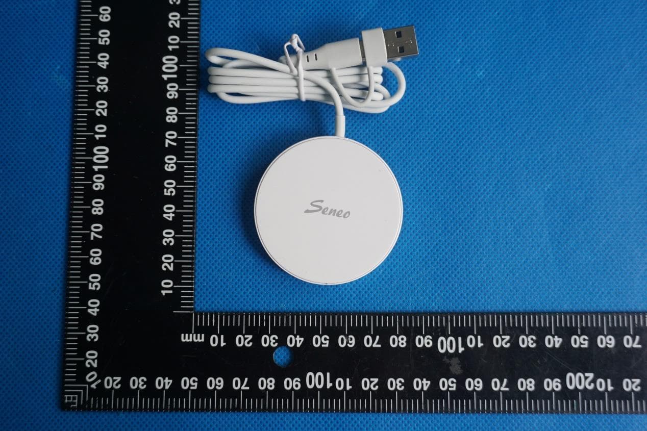 wireless charger - FCC ID 2AOXY-PA220B - Shenzhen Qianhai Patuoxun Network & Technology co.,ltd