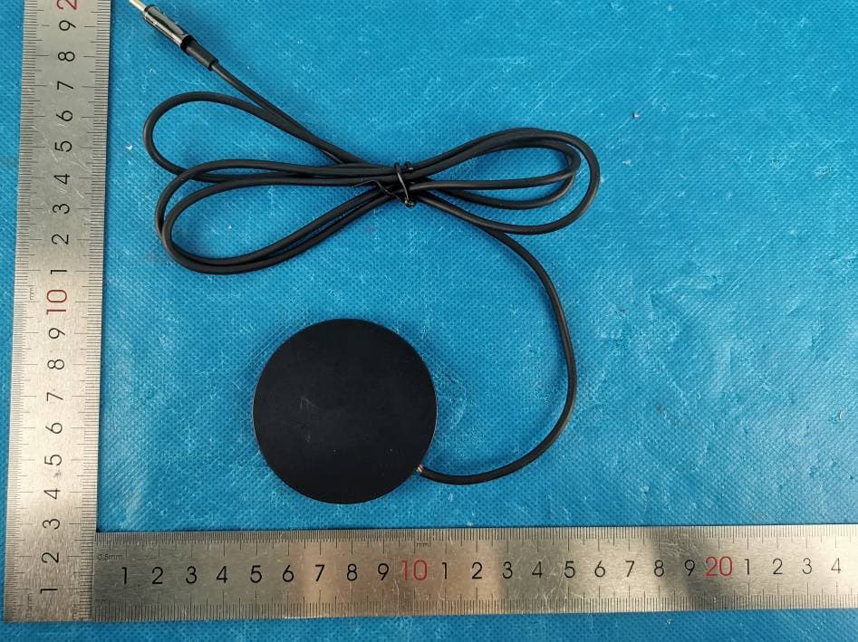 MAGNETIC WIRELESS CHARGER PAD WITH PASTEABLE CASE - FCC ID 2AOXY-PA228A - Shenzhen Qianhai Patuoxun Network & Technology co.,ltd