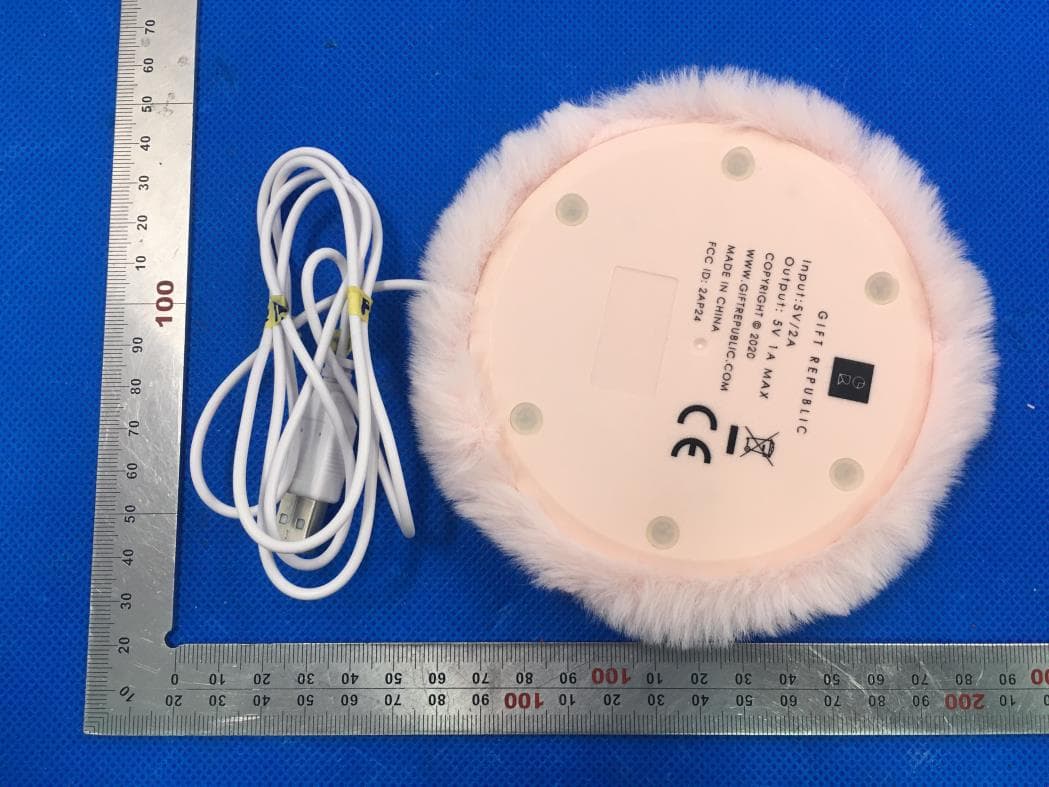 Fluffy Wireless Charger - FCC ID 2AP24-GR480024 - Gift Republic (2)