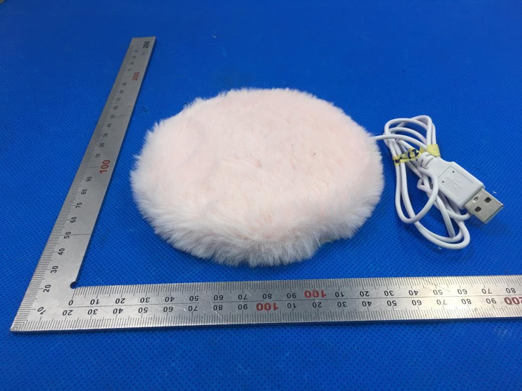 Fluffy Wireless Charger - FCC ID 2AP24-GR480024 - Gift Republic (5)